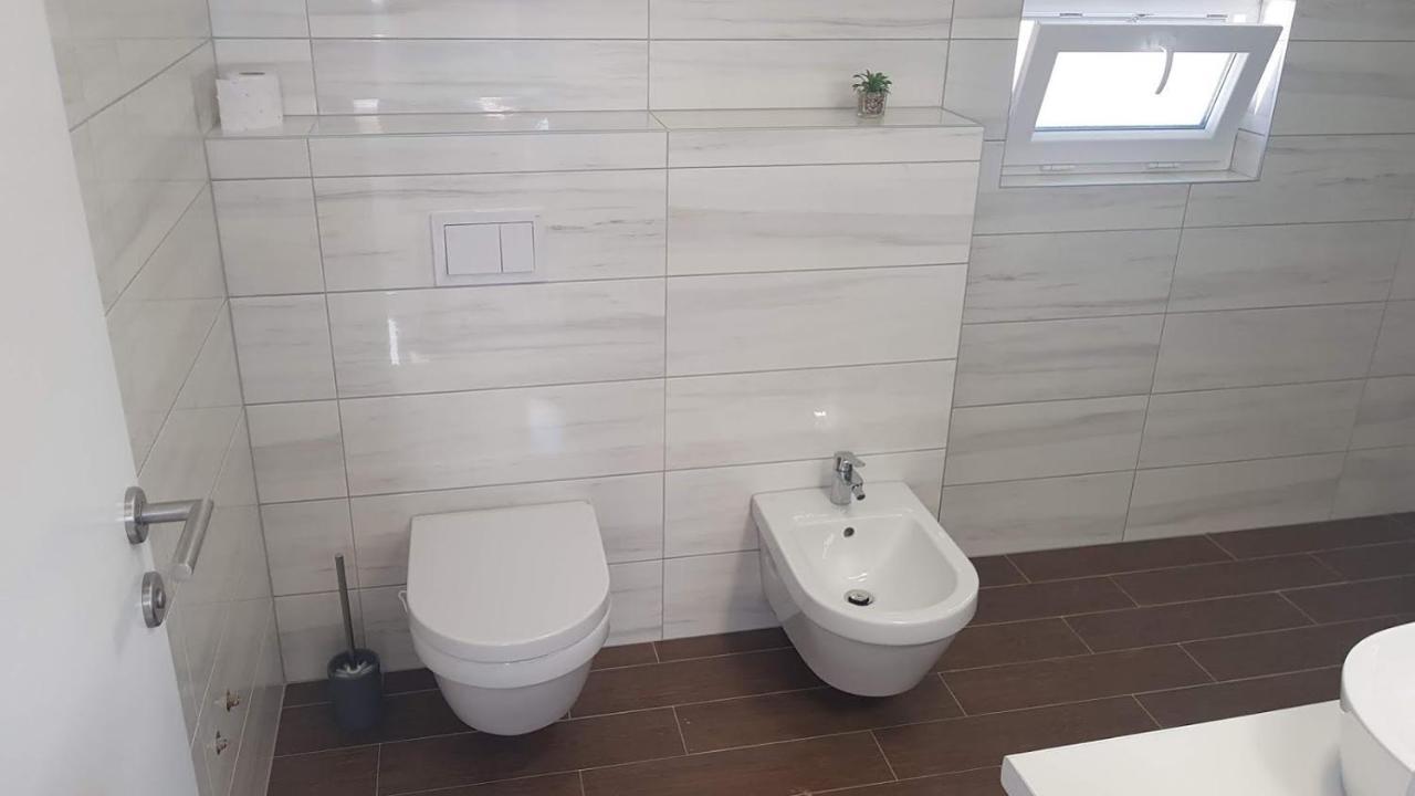 Elizabeta Deluxe Rooms Biograd Na Moru Eksteriør billede