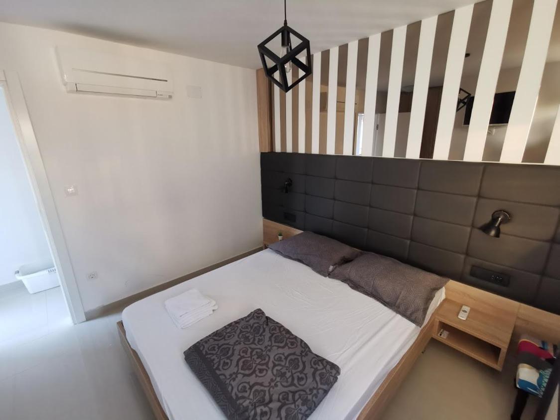 Elizabeta Deluxe Rooms Biograd Na Moru Eksteriør billede