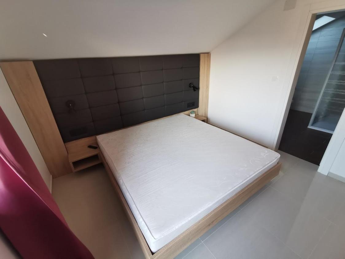 Elizabeta Deluxe Rooms Biograd Na Moru Eksteriør billede