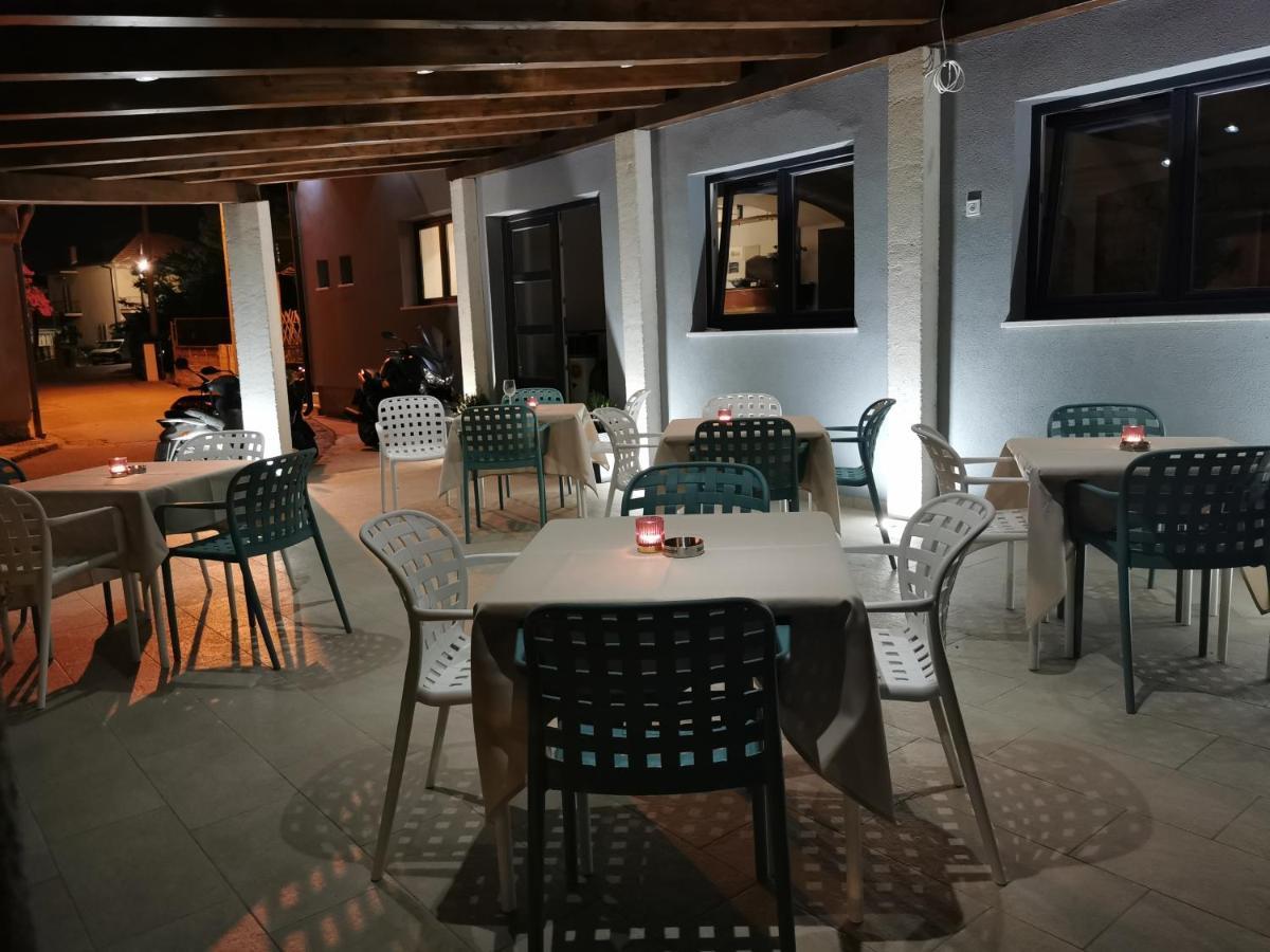 Elizabeta Deluxe Rooms Biograd Na Moru Eksteriør billede