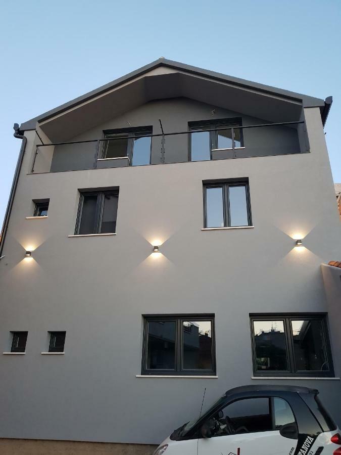 Elizabeta Deluxe Rooms Biograd Na Moru Eksteriør billede